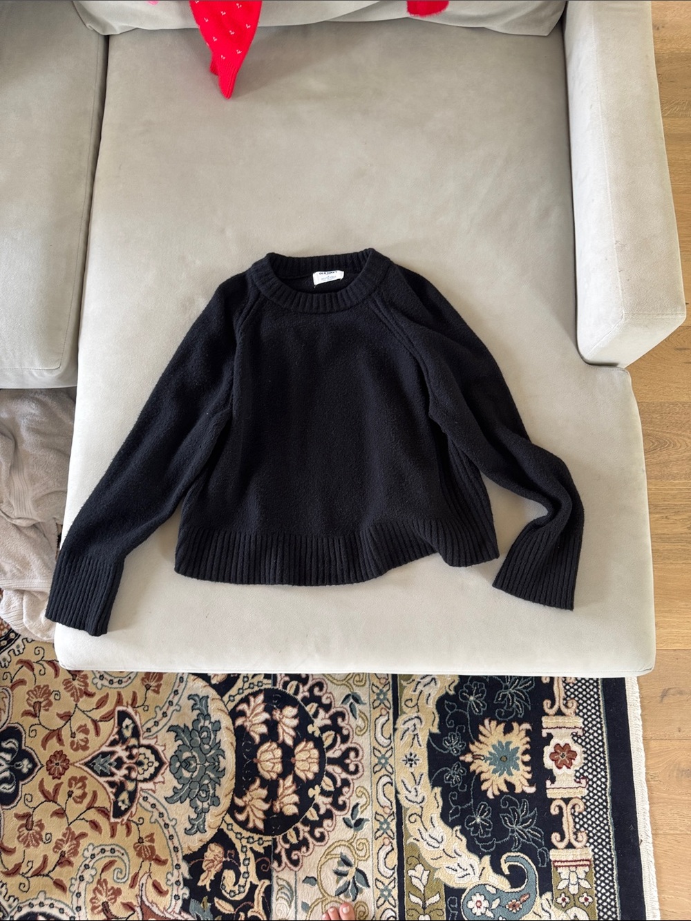 Old Navy Black Crewneck Women's Sweater